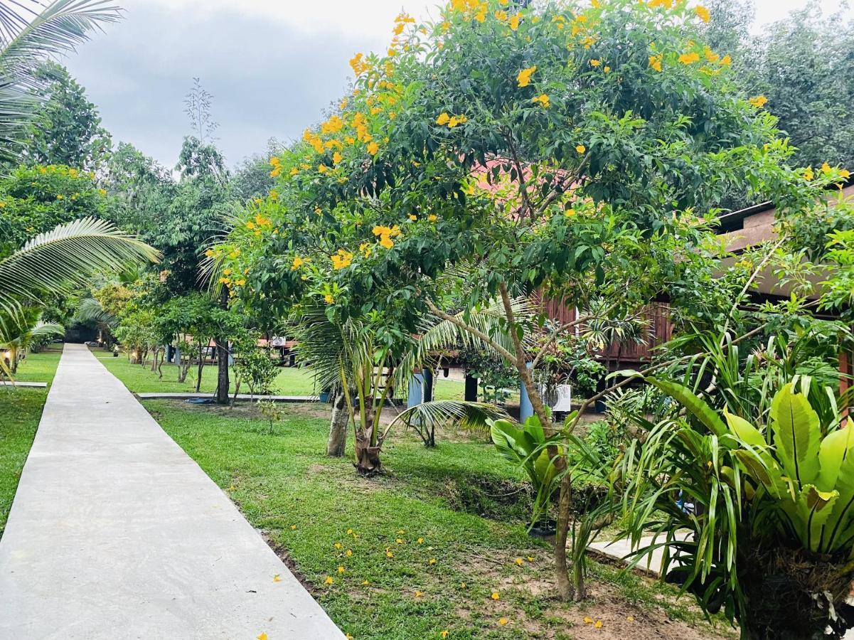 Nadia Resort Kohjum 俊穆岛 外观 照片
